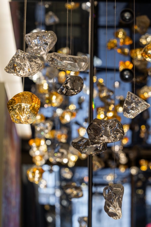 PRECIOSA_Lighting_Mandarin_Oriental_London_Raw_Crystal_Katerina_Souckova_15
