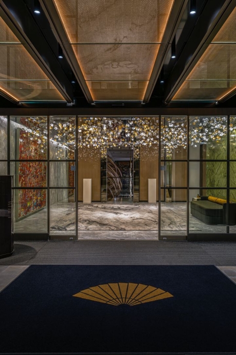PRECIOSA_Lighting_Mandarin_Oriental_London_Raw_Crystal_Katerina_Souckova_12