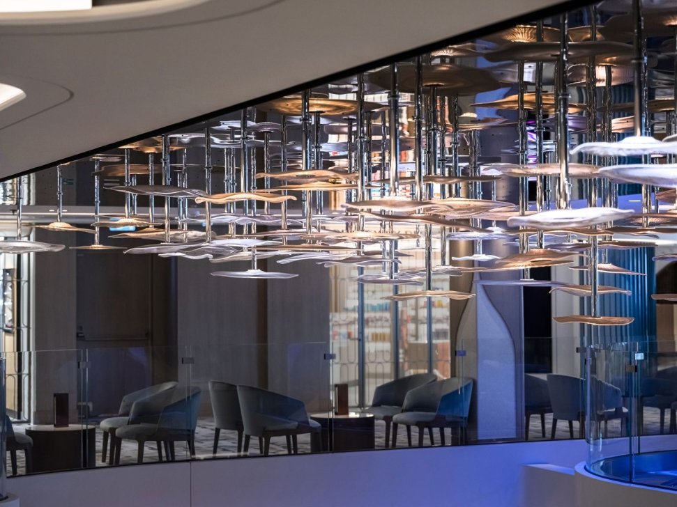 PRECIOSA_Lighting_Royal_Caribbean_CS Norwegian Luna_-c-_marine_interior_images_08-retus-1