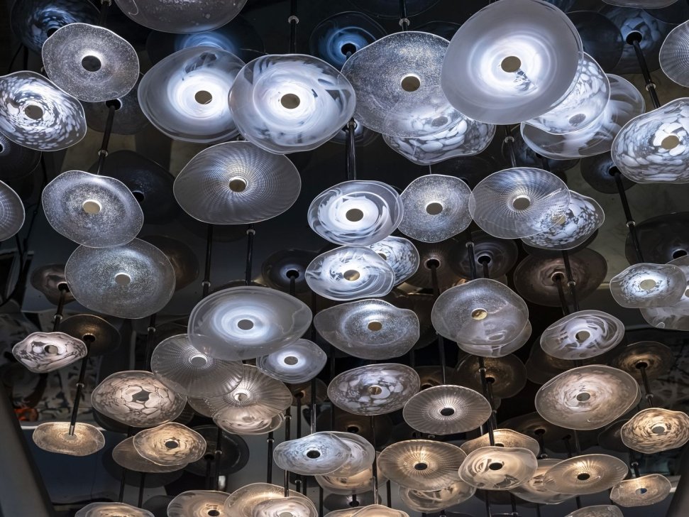 PRECIOSA_Lighting_Royal_Caribbean_CS Norwegian Luna_-c-_marine_interior_images_06