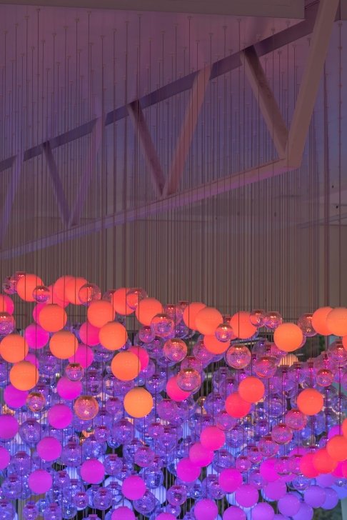 Billion Pixels - detail of fixing