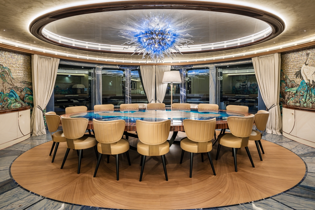 Lady Jorgia dining room