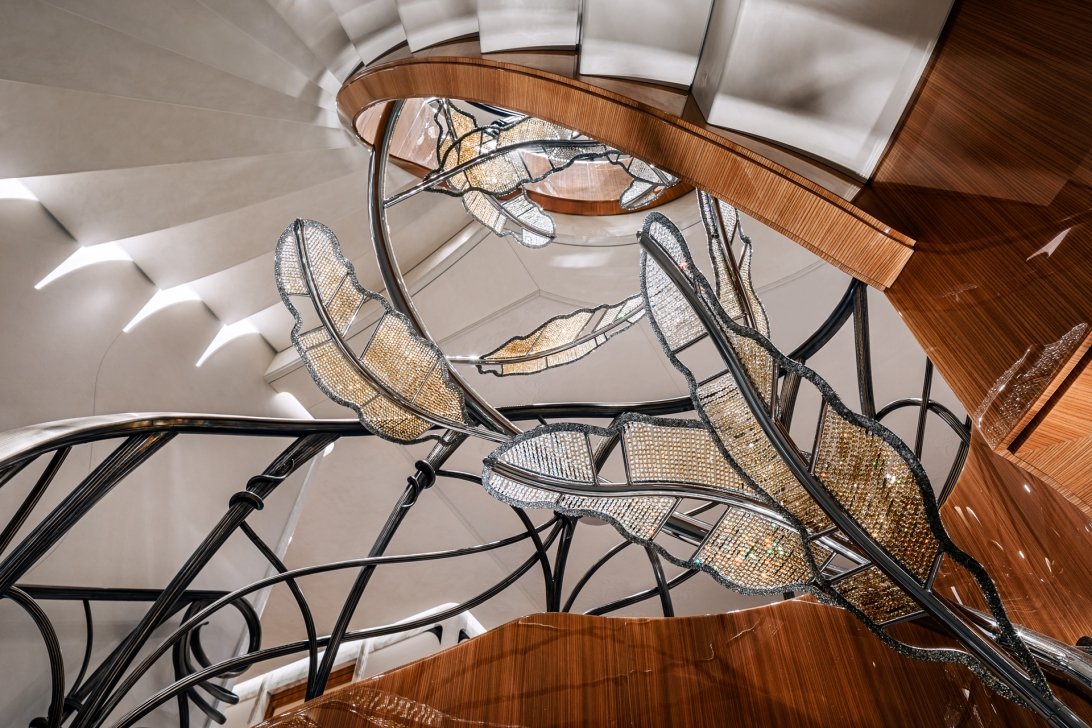 Lady Jorgia staircase with crystal leaves