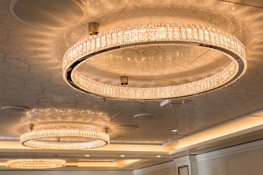 Round shaped lighting