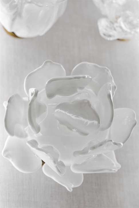 Handblown crystal flowers
