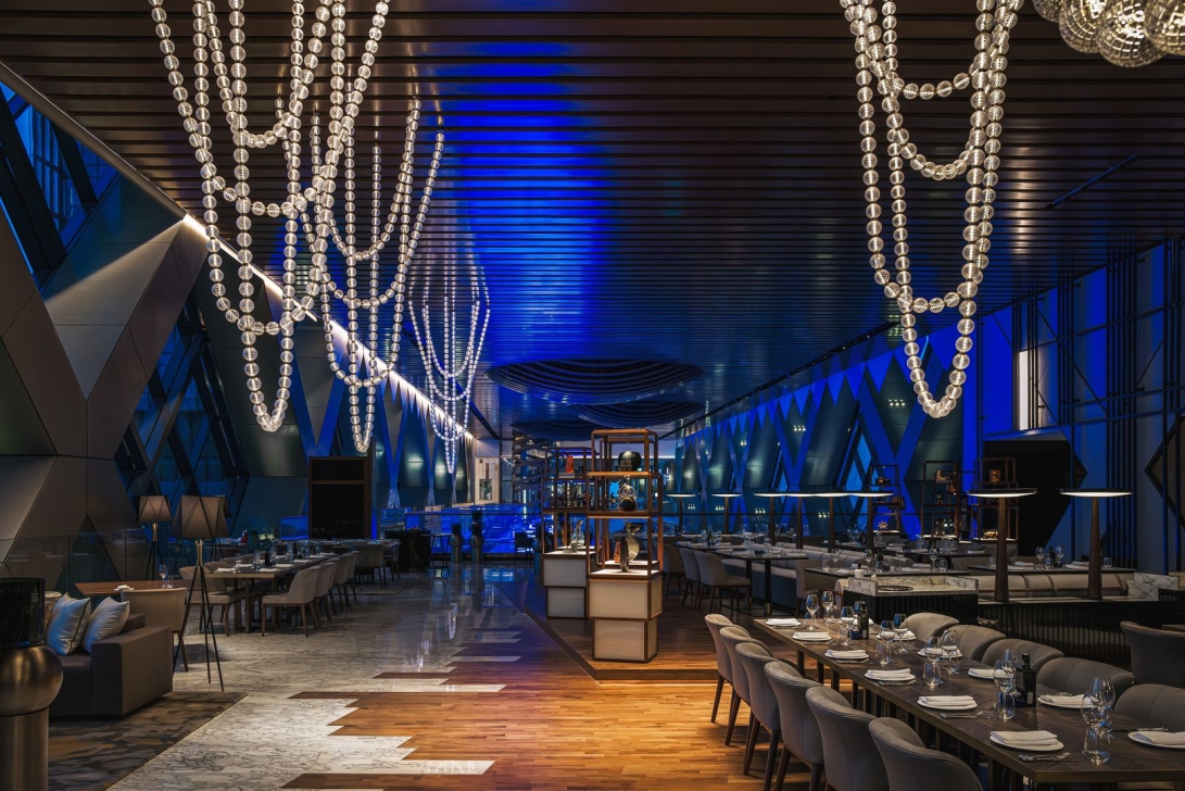 Náhrdelníky Pearl Drop pro restauraci