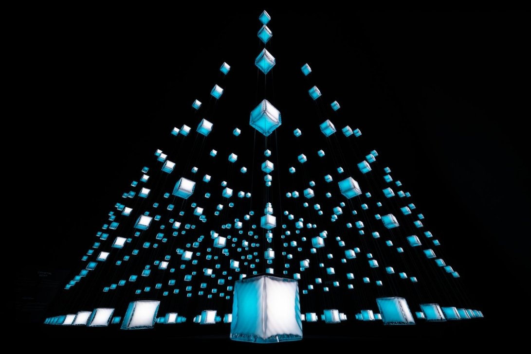 Milan Design Week - Crystal Beat