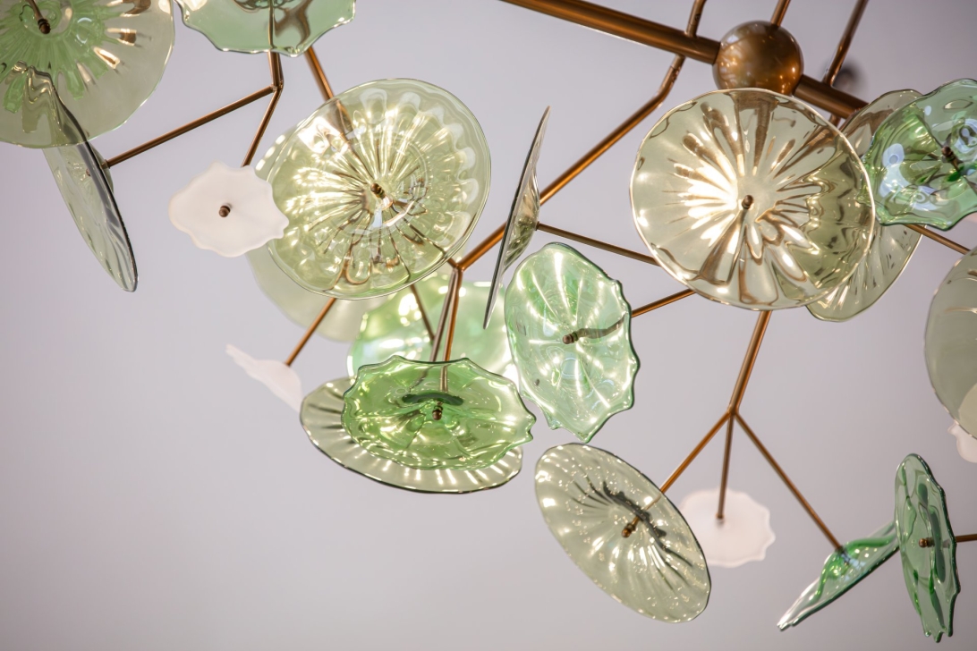 Detail of the crystal leaves