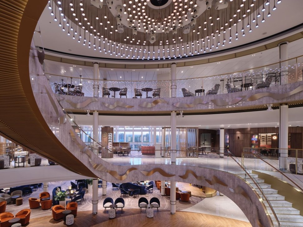 PRECIOSA_Lighting_Maritime_SKennedy-Arvia-Atrium-007_All rights.jpg_fullhd (1)