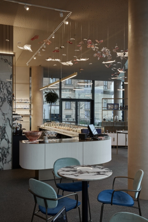 PRECIOSA_Lighting_PEU_IFChocolate_Prague 7