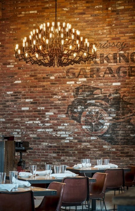 PRECIOSA_Lighting_16_PNY_332_16_PNY_483_Omni_Hotel_Louisville_2017_Photo_Natalie_Benesova_S_N_Photography_3_medium