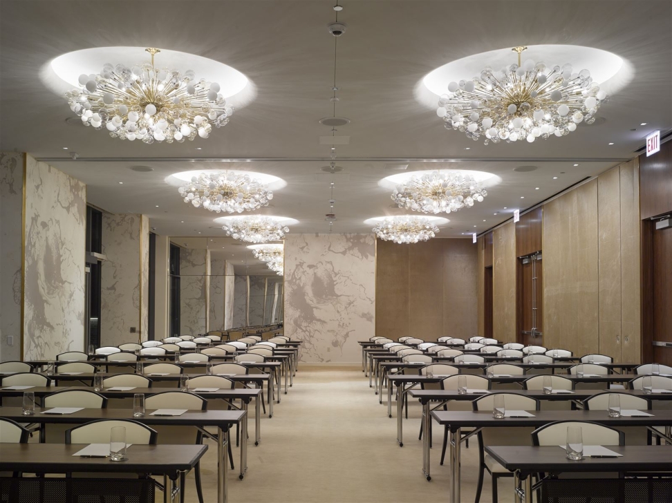 PRECIOSA_Lighting_16_PNY_112_Viceroy_Hotel_Chicago_USA_2017_Photo_Filip_Slapal_12_medium