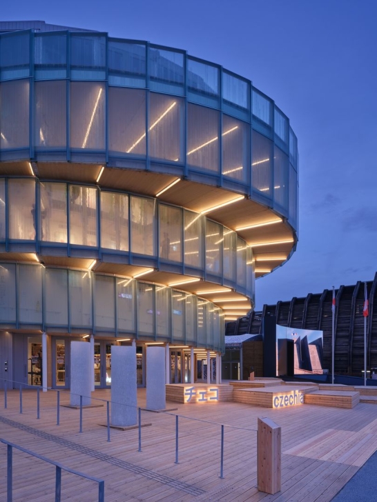PRECIOSA_Lighting_Expo_2025_Osaka_Apropos_Architects_Boysplaynice-09 (3)_fullhd