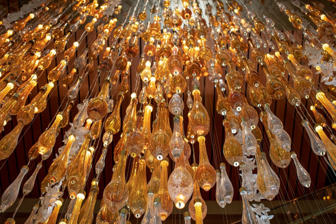 PRECIOSA_Lighting_Hospital_Bahrain_Vyslouzi_5_full_fullhd