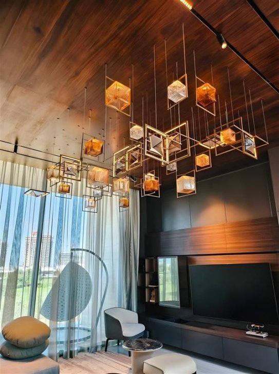 PRECIOSA_Lighting_Reference_LUZERA_Villa_Dubai_7