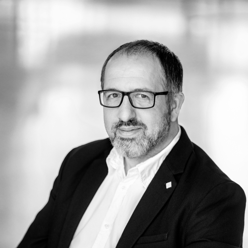 3840x3840-Vladimír-Hejkal