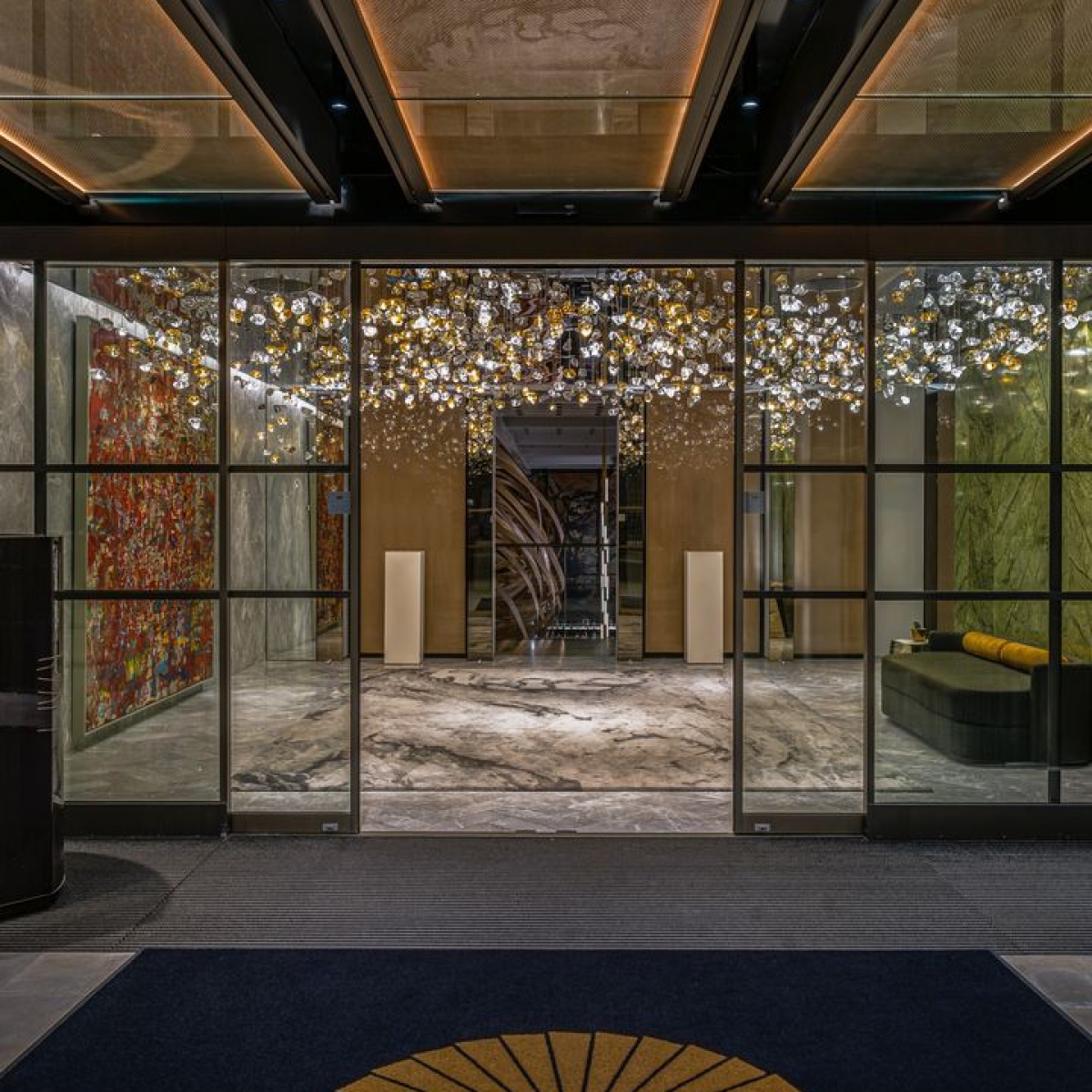 PRECIOSA_Lighting_Mandarin_Oriental_London_Raw_Crystal_Katerina_Souckova_12