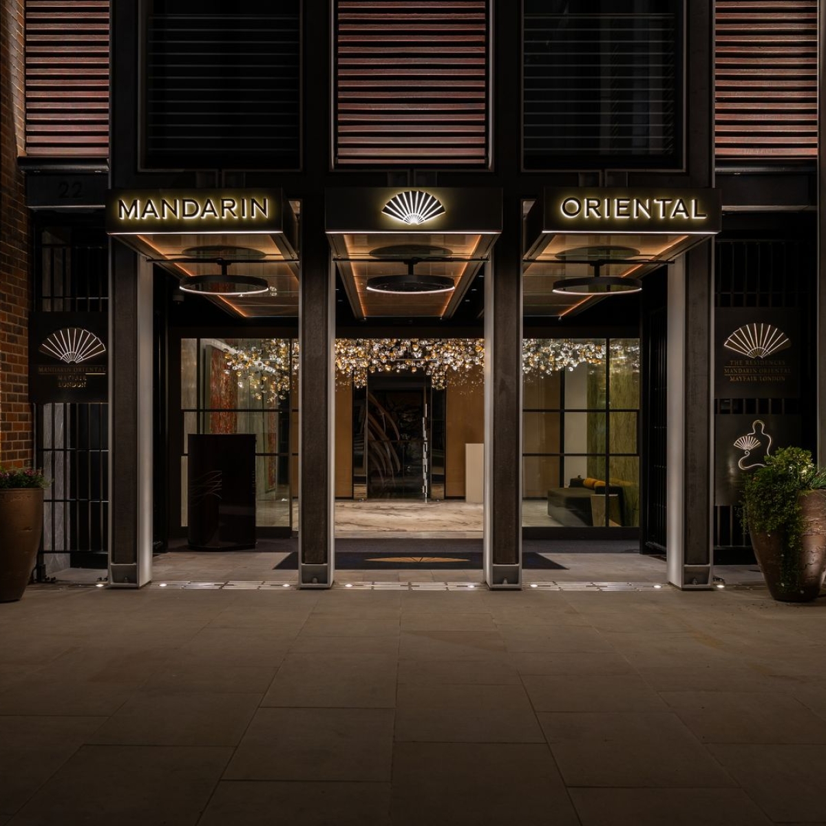 PRECIOSA_Lighting_Mandarin_Oriental_London_Raw_Crystal_Katerina_Souckova_1