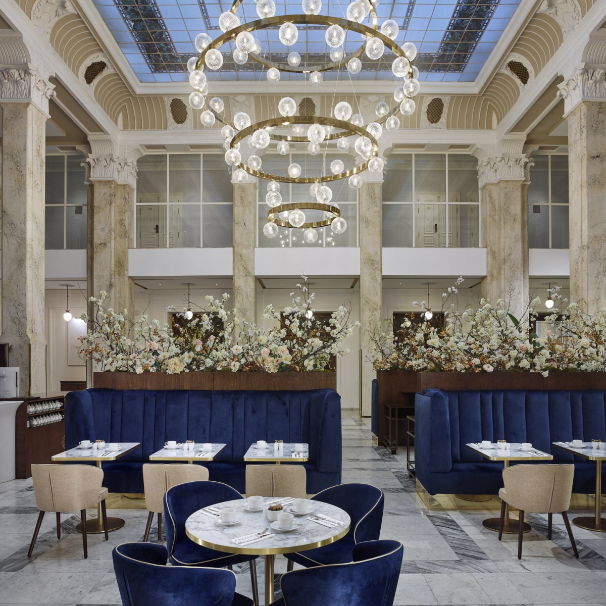 PRECIOSA_Lighting_GrandhotelPUPP_CzechRepublic_photo2