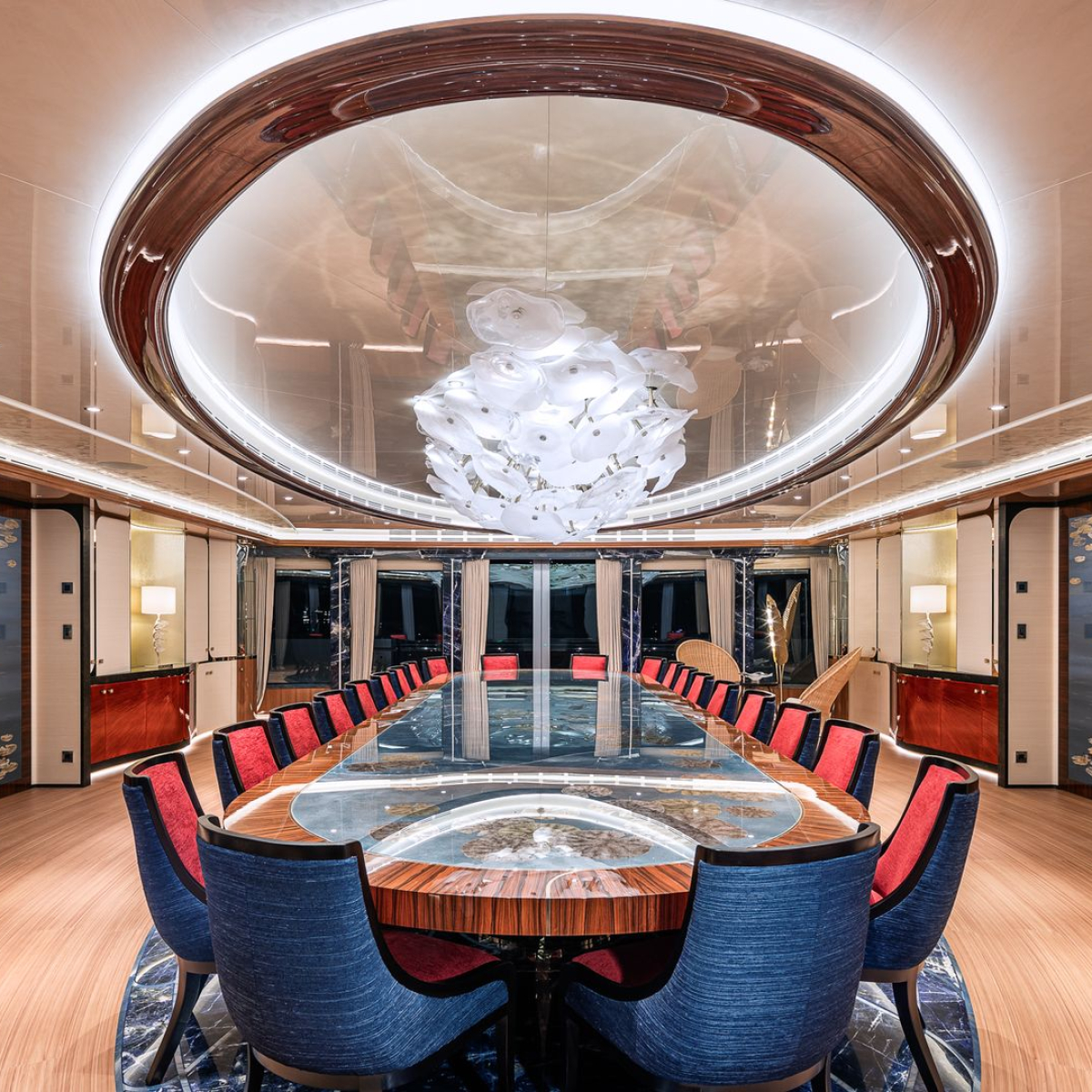 AHPO yacht dining room