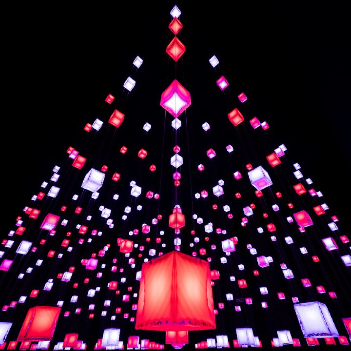 Milan Design Week - Crystal Beat