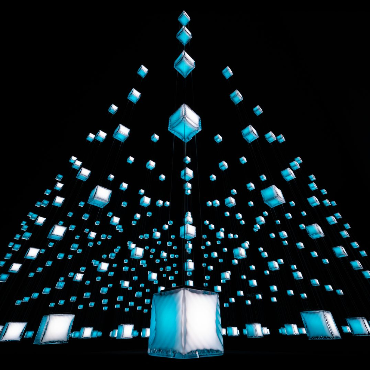 Milan Design Week - Crystal Beat