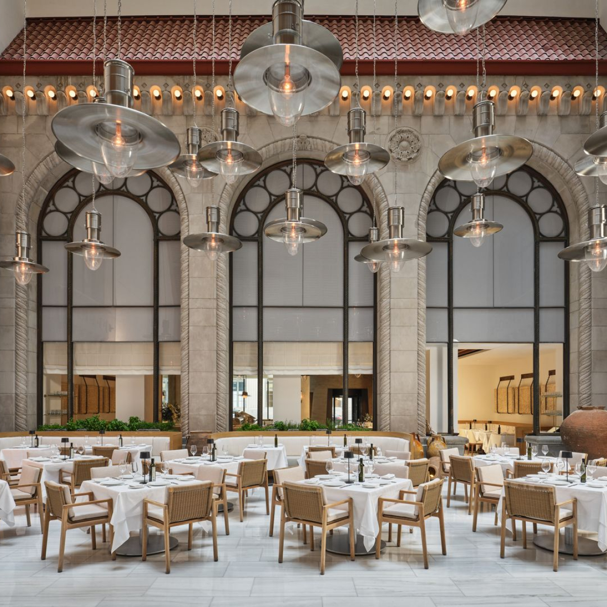 PRECIOSA_Lighting_PNY_project_Milos_Restaurant (_fullhd