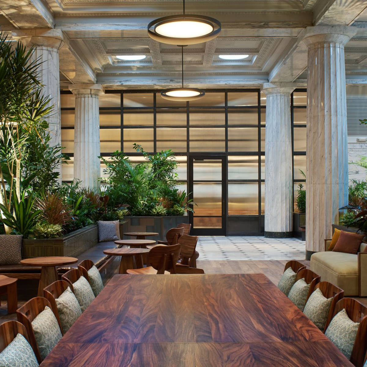 PRECIOSA_Lighting_Emery_Hotel_Minneapolis_Photo_By_Emery_Hotel_1_full_fullhd