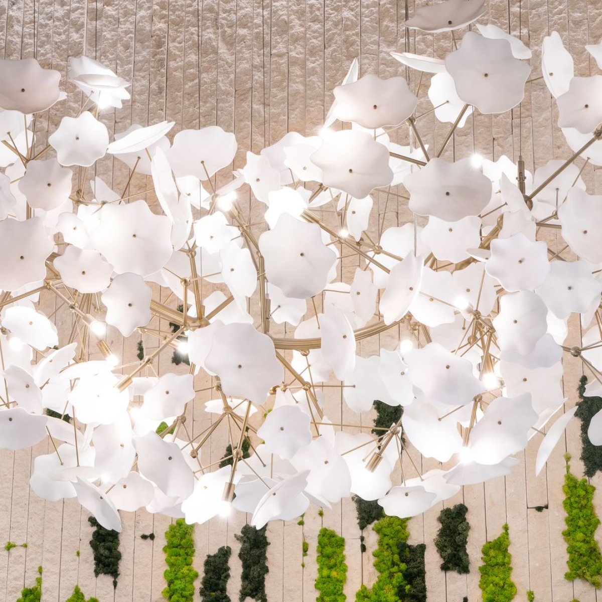 PRECIOSA_Lighting_17_PNY_427_Intercontinental_Hotel_Houston_2018_Photo_Natalie_Benesova_10_full_fullhd