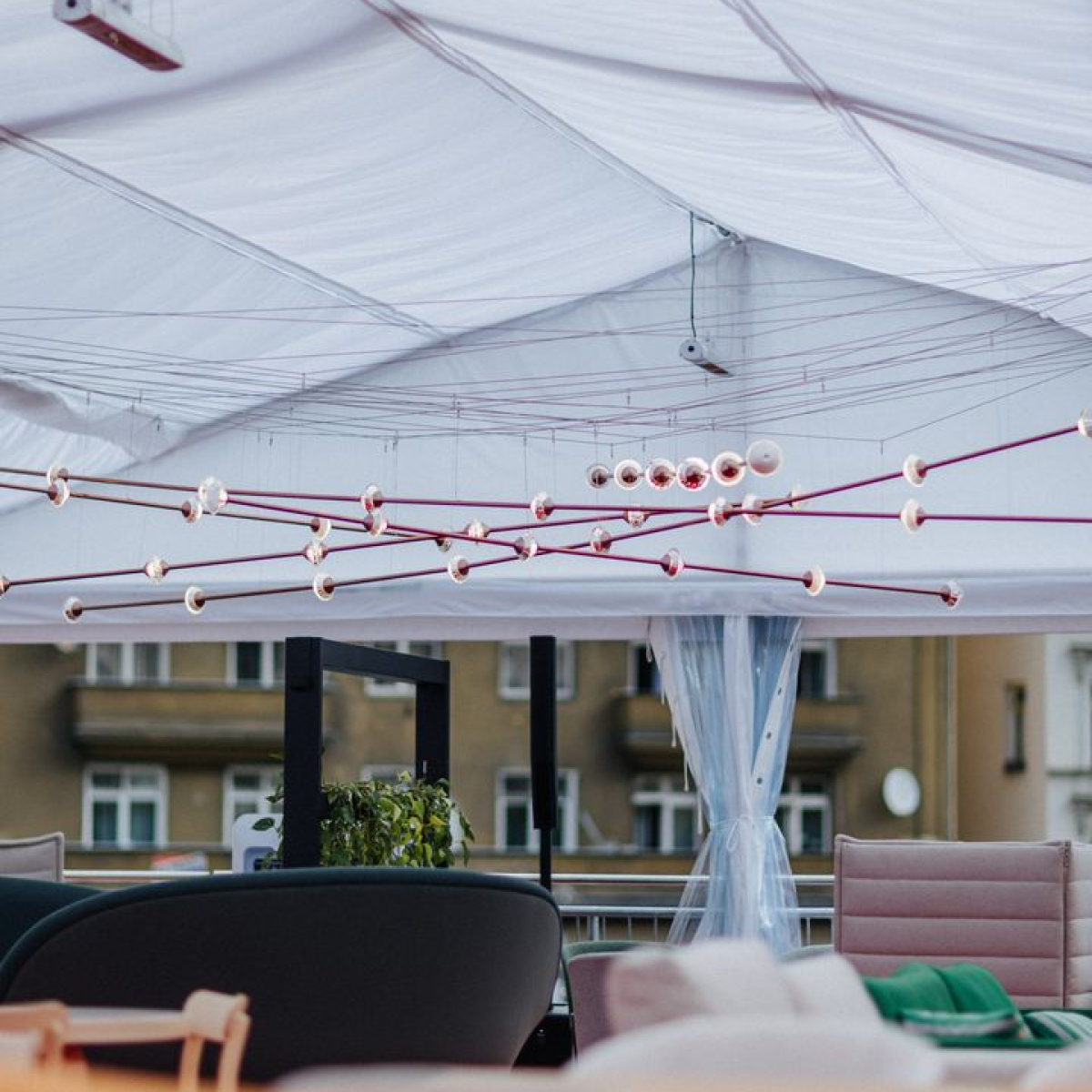 PRECIOSA_Lighting_Kviff_2025_PUPP_UP_Crystal_Links_fullhd