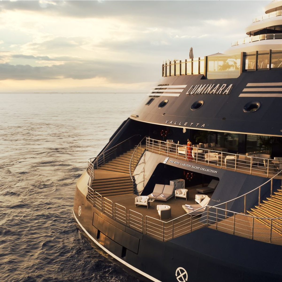 PRECIOSA_Lighting_Ritz_Carlton_Yacht_Luminara_LU_2025_Exteriors_The Marina_fullhd