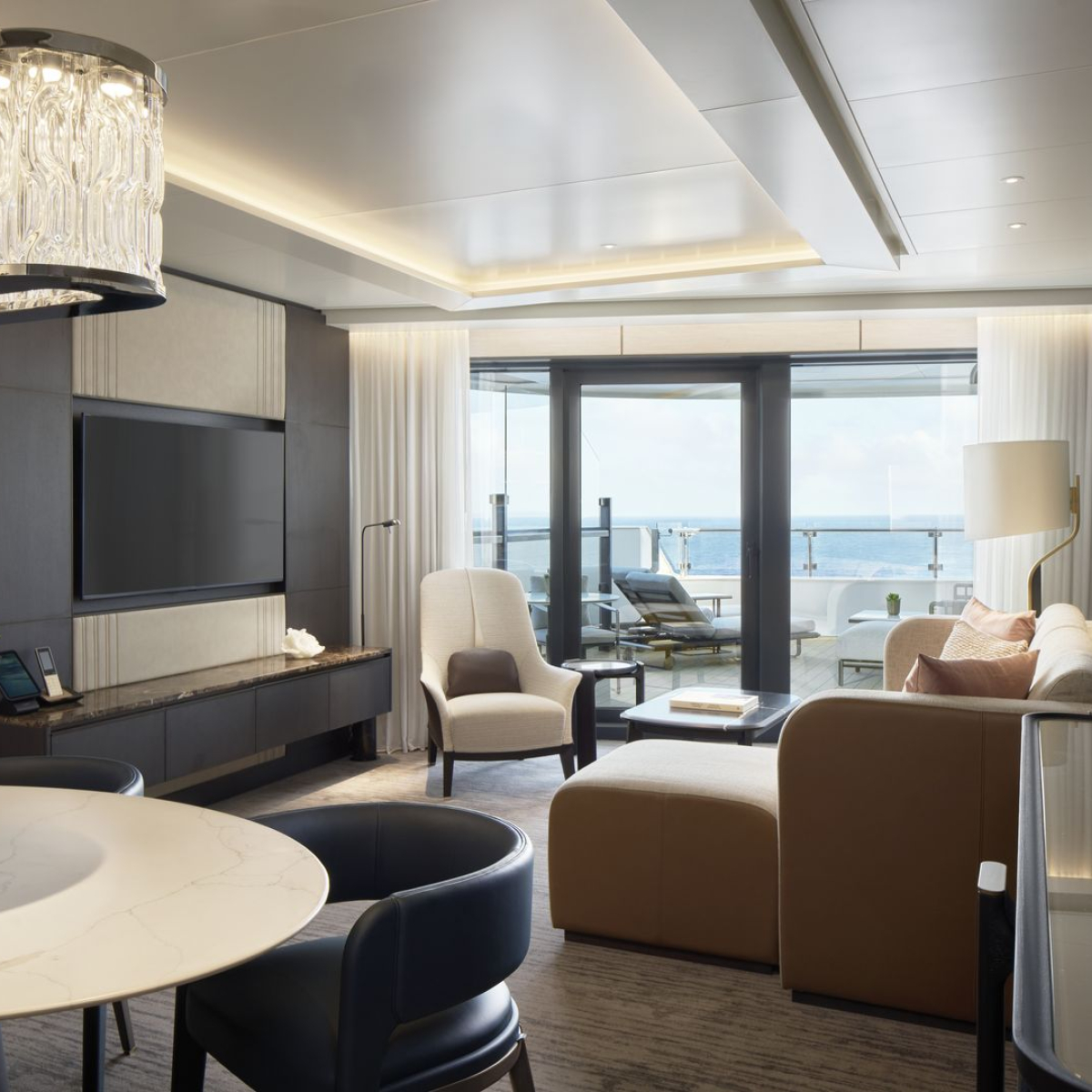 PRECIOSA_Lighting_Ritz_Carlton_Yacht_Luminara_LU_2025_Edgardo Contreras_The Luminara Suite_001b_fullhd
