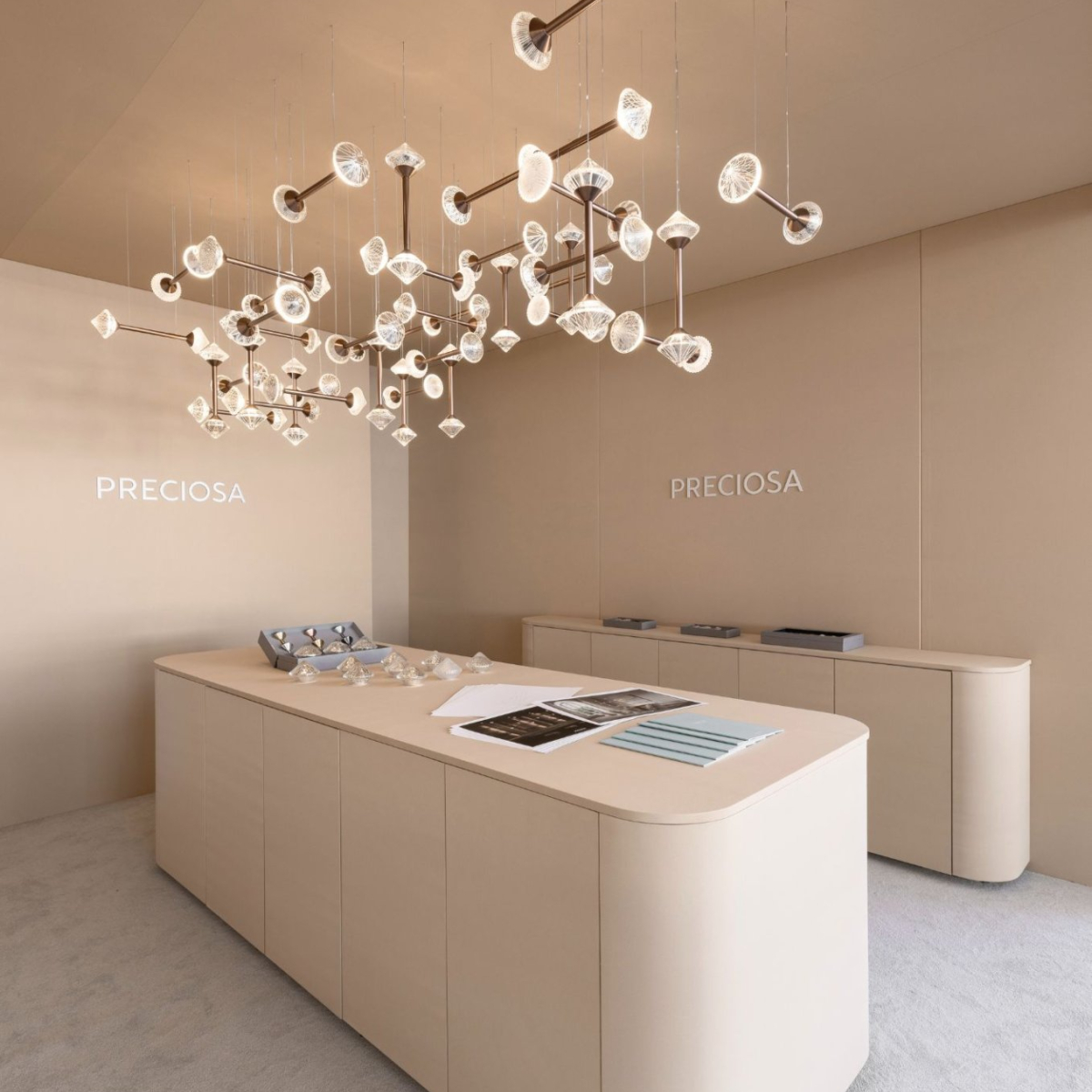 PRECIOSA_Lighting_MYS2025_Crystal_Links_David_Markovic2