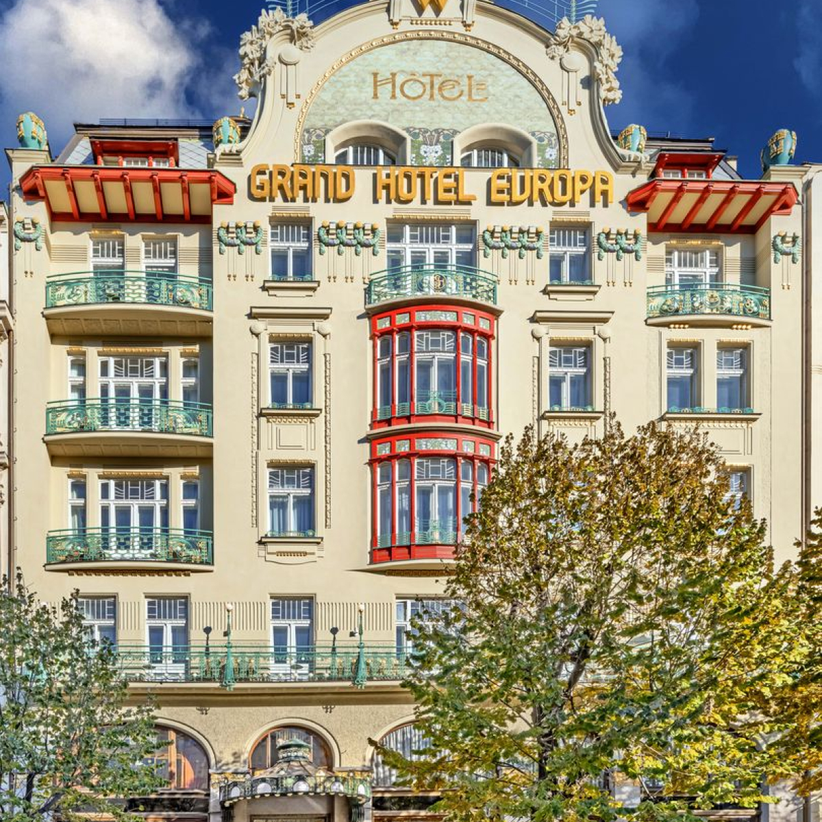 PRECIOSA_Lighting_PEU_HotelEvropa_Czechia_Eric_Laignel (5)_fullhd (1) - kopie