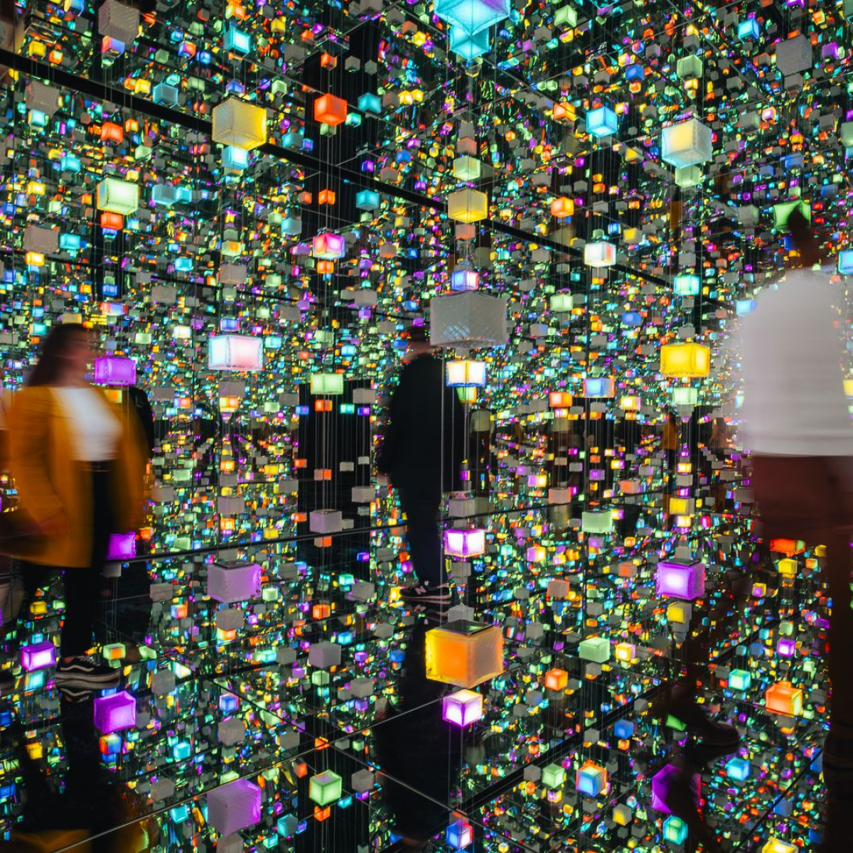 PRECIOSA_Lighting_Signal_Space_2025_fullhd3