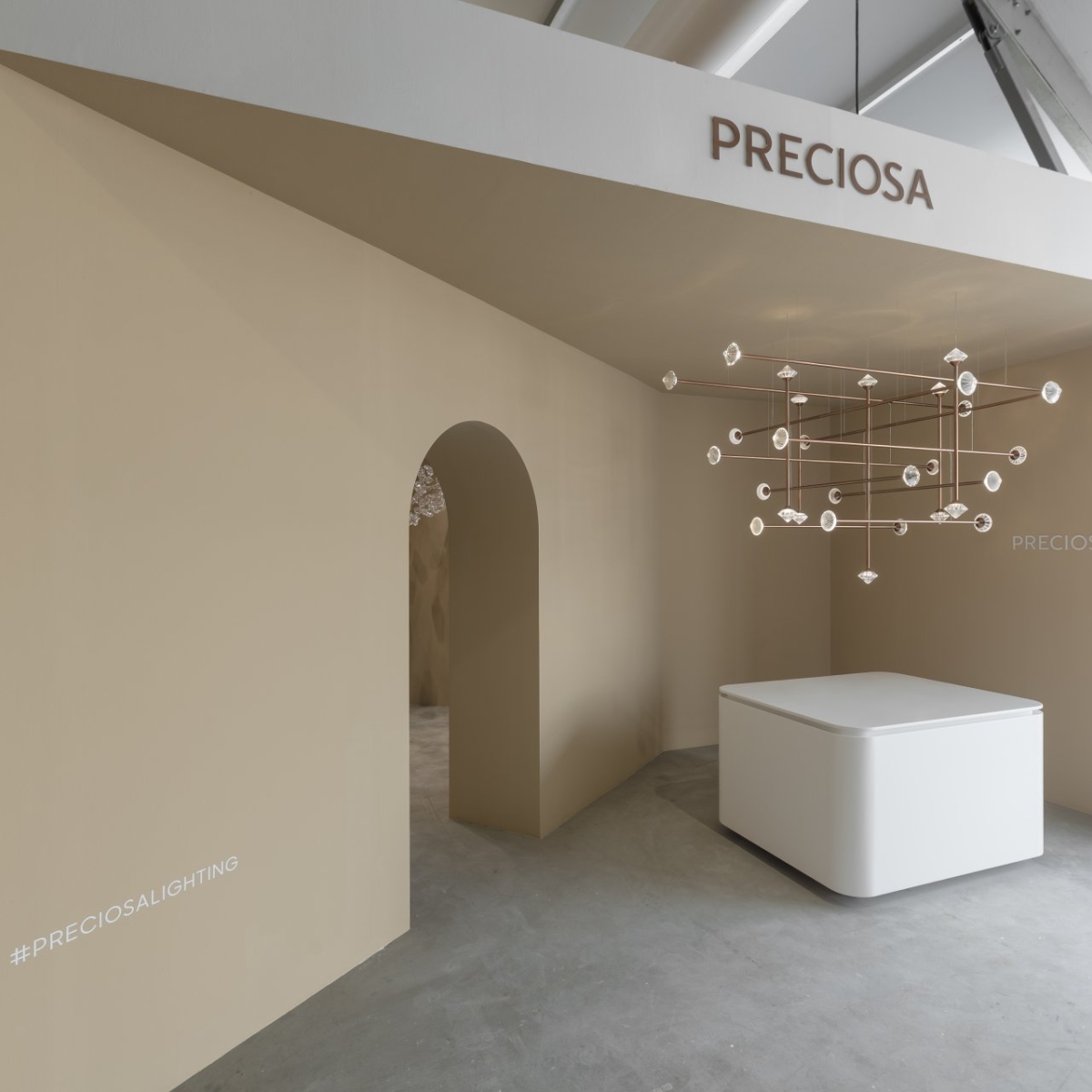 PRECIOSA_Lighting_Design_Downtown_Dubaj_2025_David_Markovič  (2)