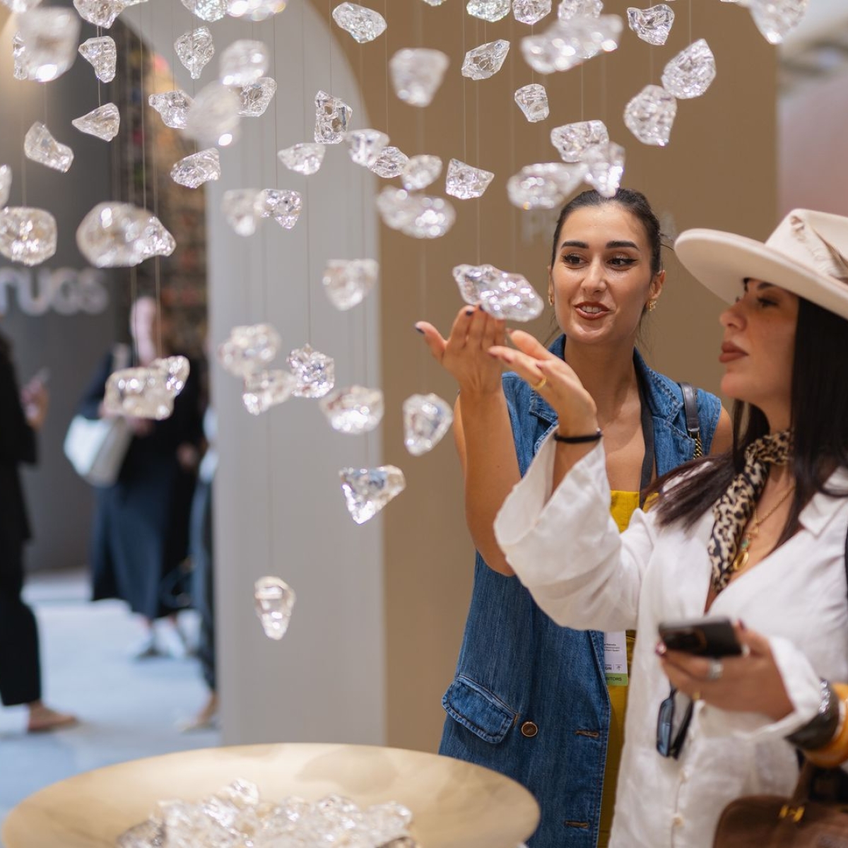 PRECIOSA_Lighting_Design_Downtown_Dubai_2025_David_Markovič_fullhd (7)