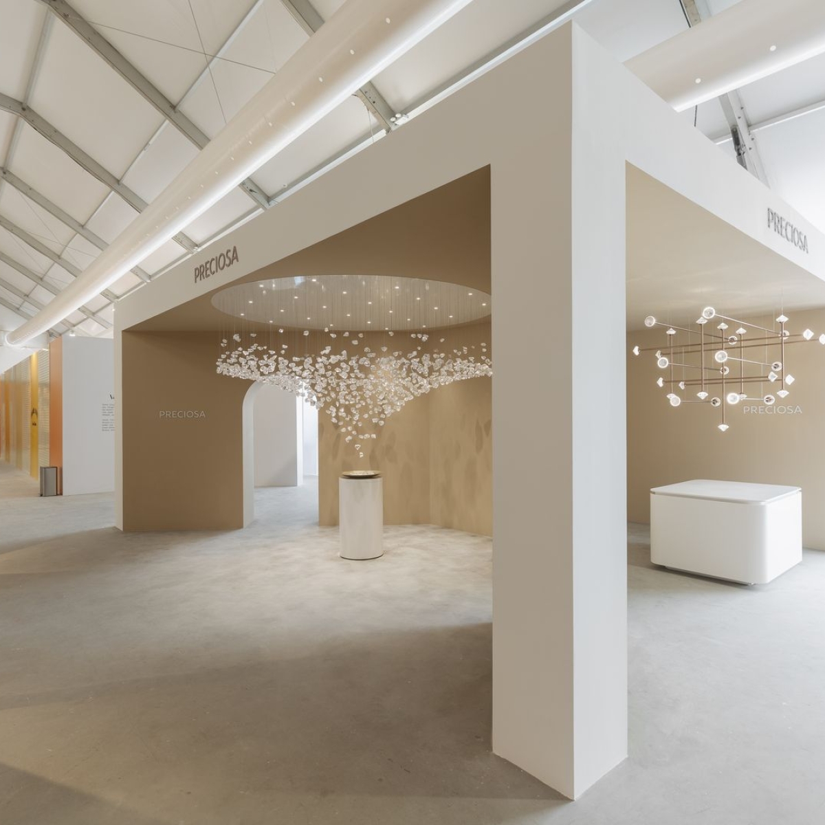 PRECIOSA_Lighting_Design_Downtown_Dubai_2025_David_Markovič_fullhd (12)