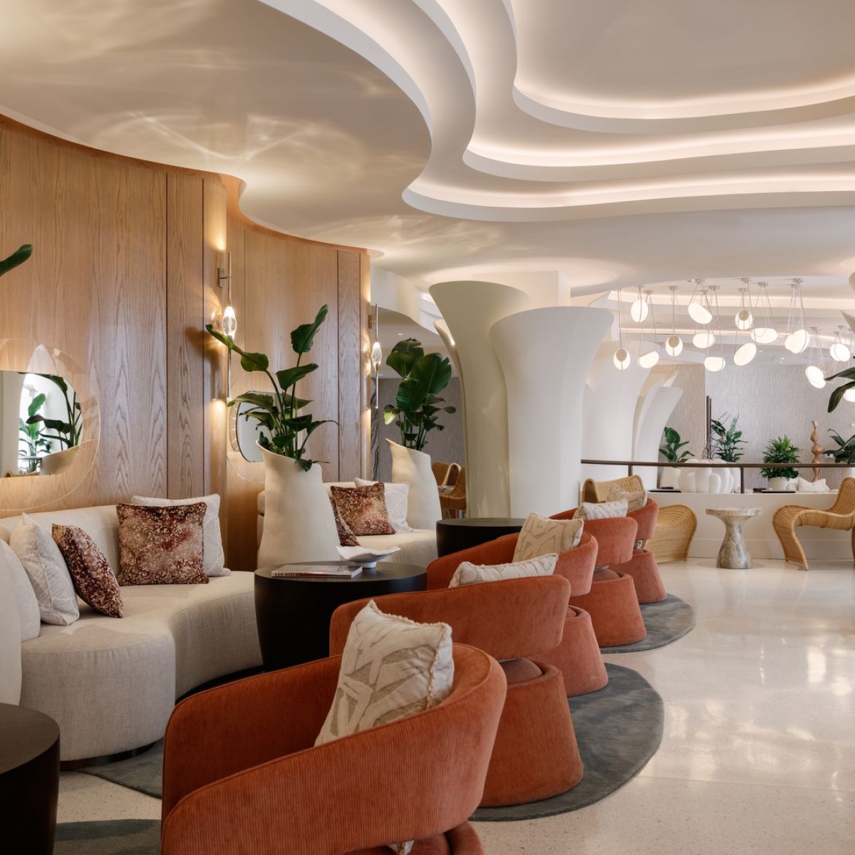 PRECIOSA_Lighting_Andaz_Miami_PNY_Lobby_Bar_3_fullhd