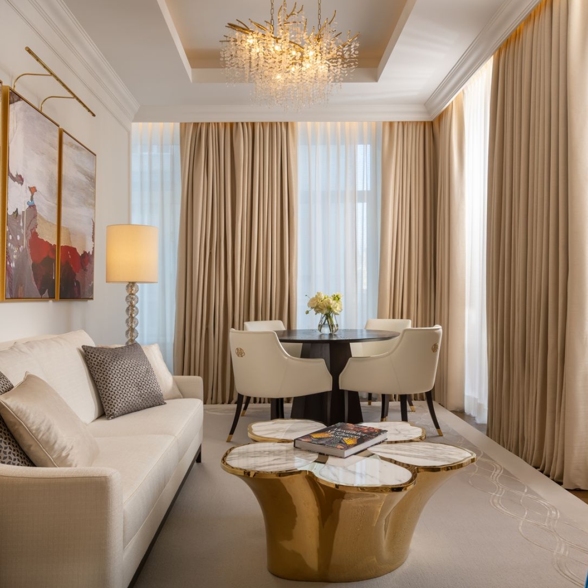 PRECIOSA_Lighting_CorinthiaBucharest_Oct2024_SignatureSuite_Livingroom wide 1_web max -8-