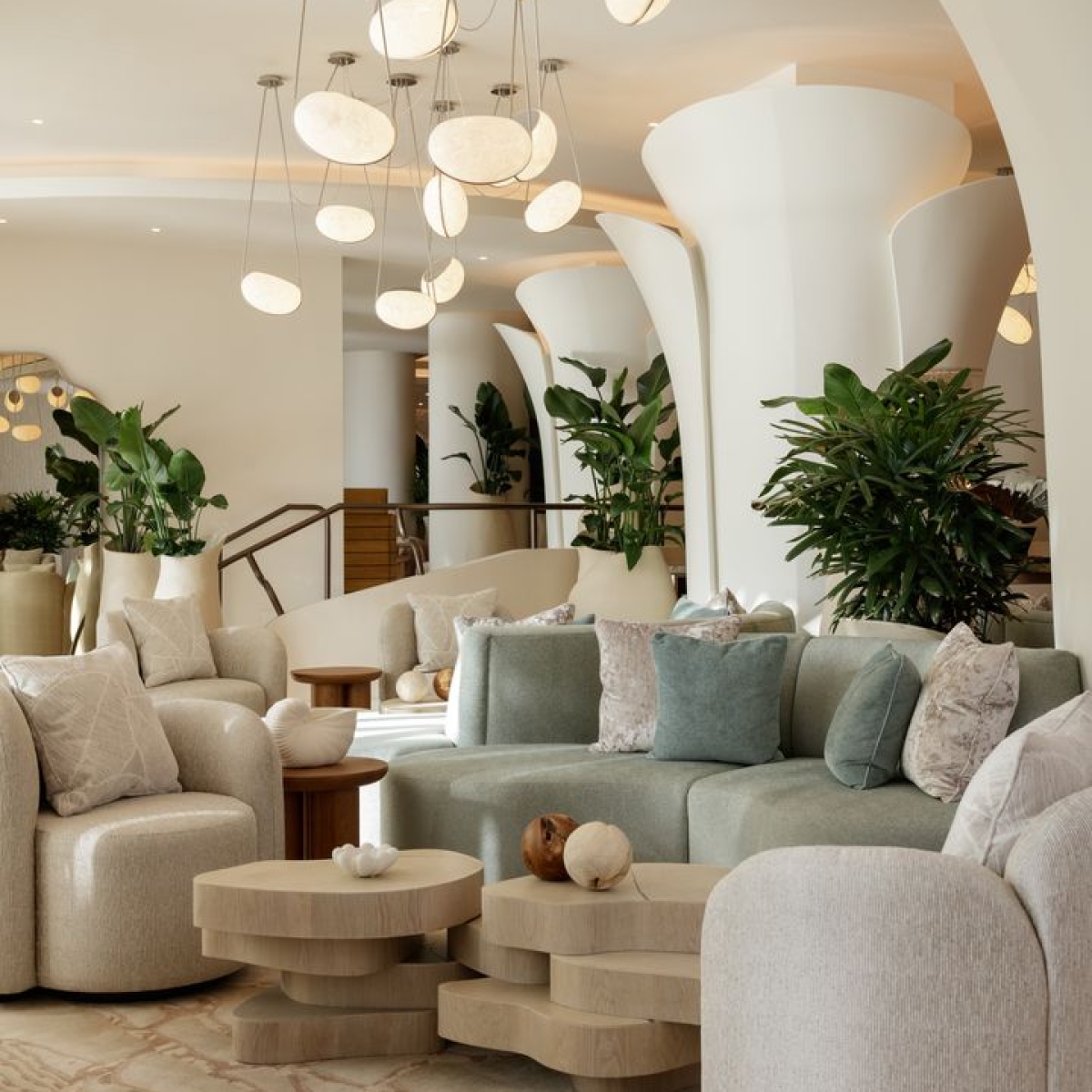 PRECIOSA_Lighting_Andaz_Miami_PNY_Architecture_Social_1_fullhd