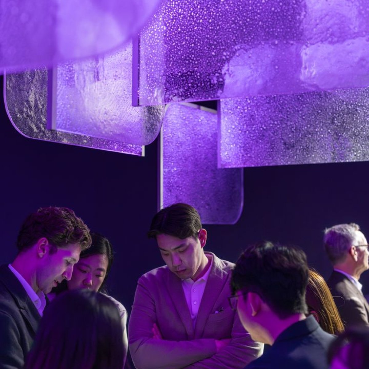 PRECIOSA_Lighting_MDW2026_Drifting_Lights_Mood_Jan_Doležal_38_fullhd