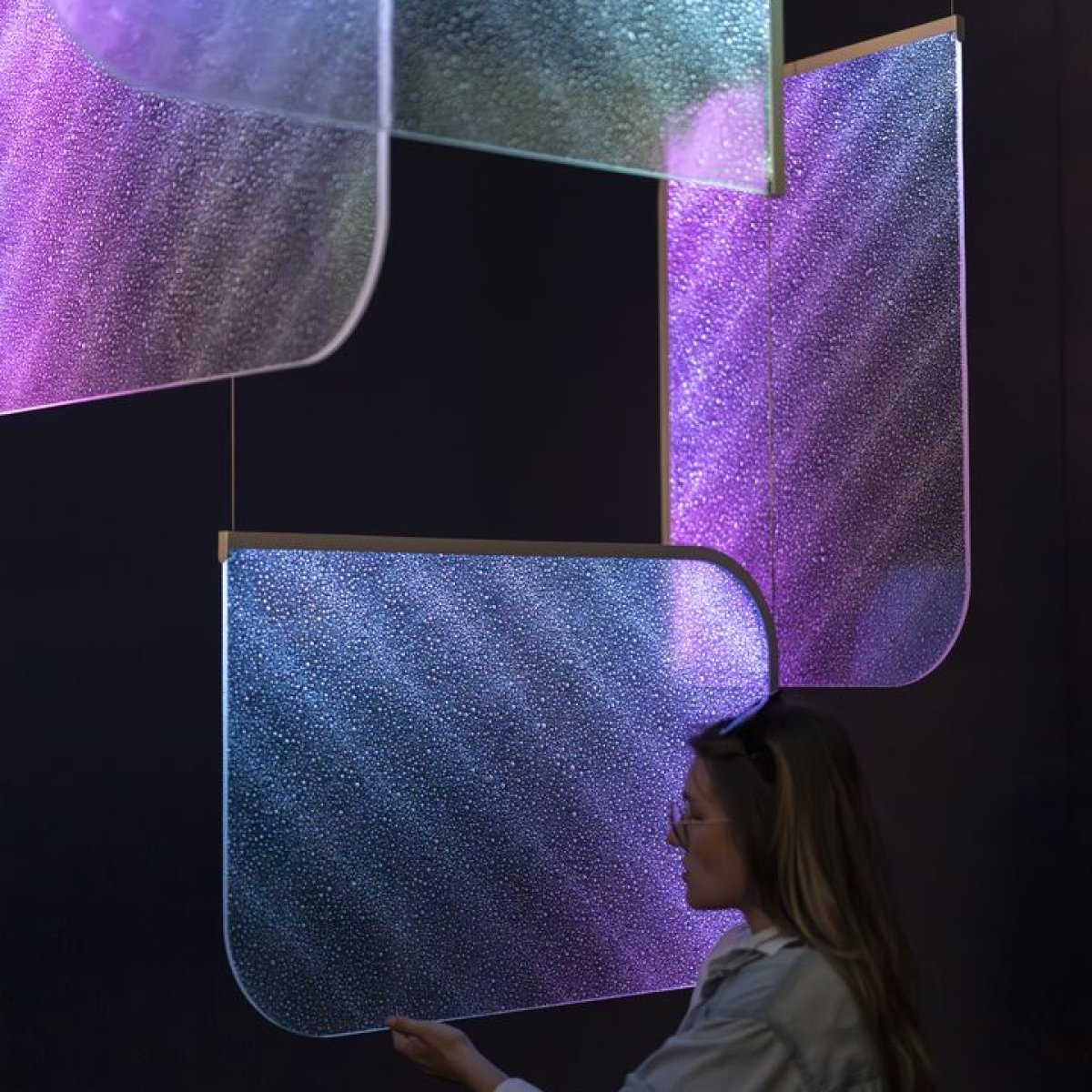 PRECIOSA_Lighting_MDW2026_Drifting_Lights_Mood_Jan_Doležal_22_fullhd