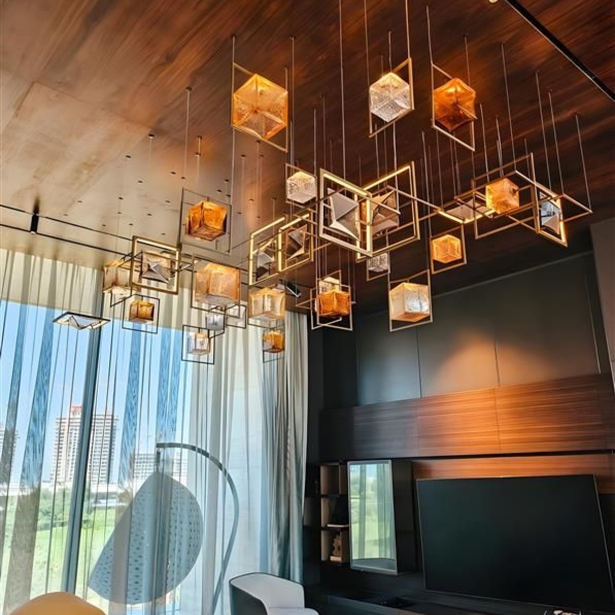PRECIOSA_Lighting_Reference_LUZERA_Villa_Dubai_7