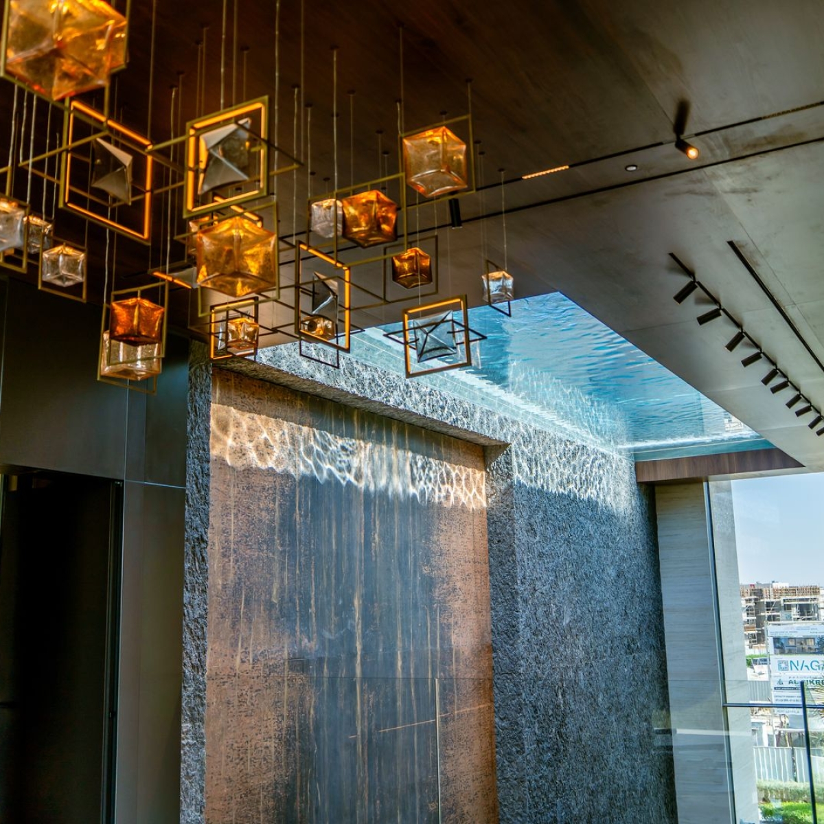 PRECIOSA_Lighting_Reference_LUZERA_Villa_Dubai_10