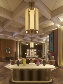 PRECIOSA_Lighting_Chancery_Rosewood_ROSE-GS--c-Edmund Sumner-034