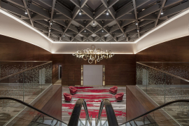 Adani Corporate House - jídelní foyer pro manažery