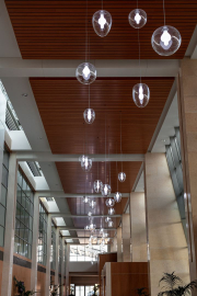 PRECIOSA_Lighting_Hospital_Bahrain_Vyslouzi_7_full_fullhd