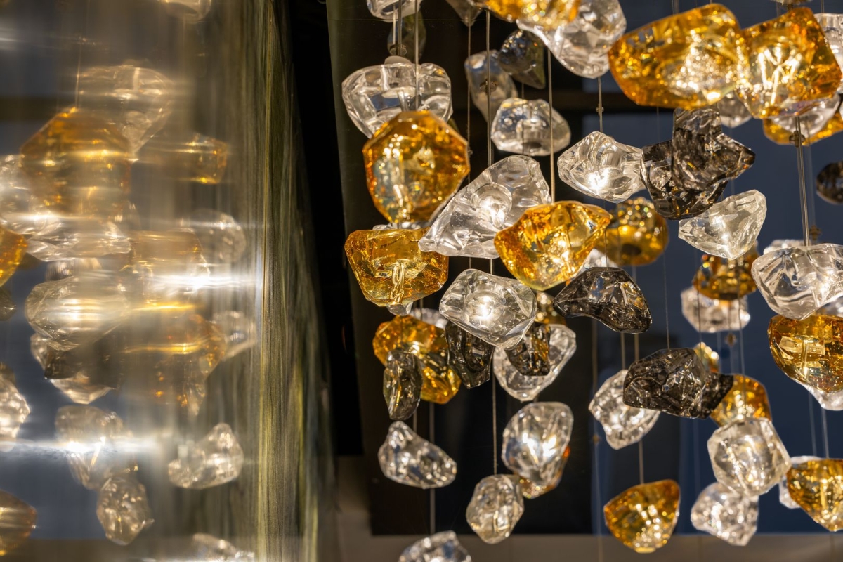 PRECIOSA_Lighting_Mandarin_Oriental_London_Raw_Crystal_Katerina_Souckova_8