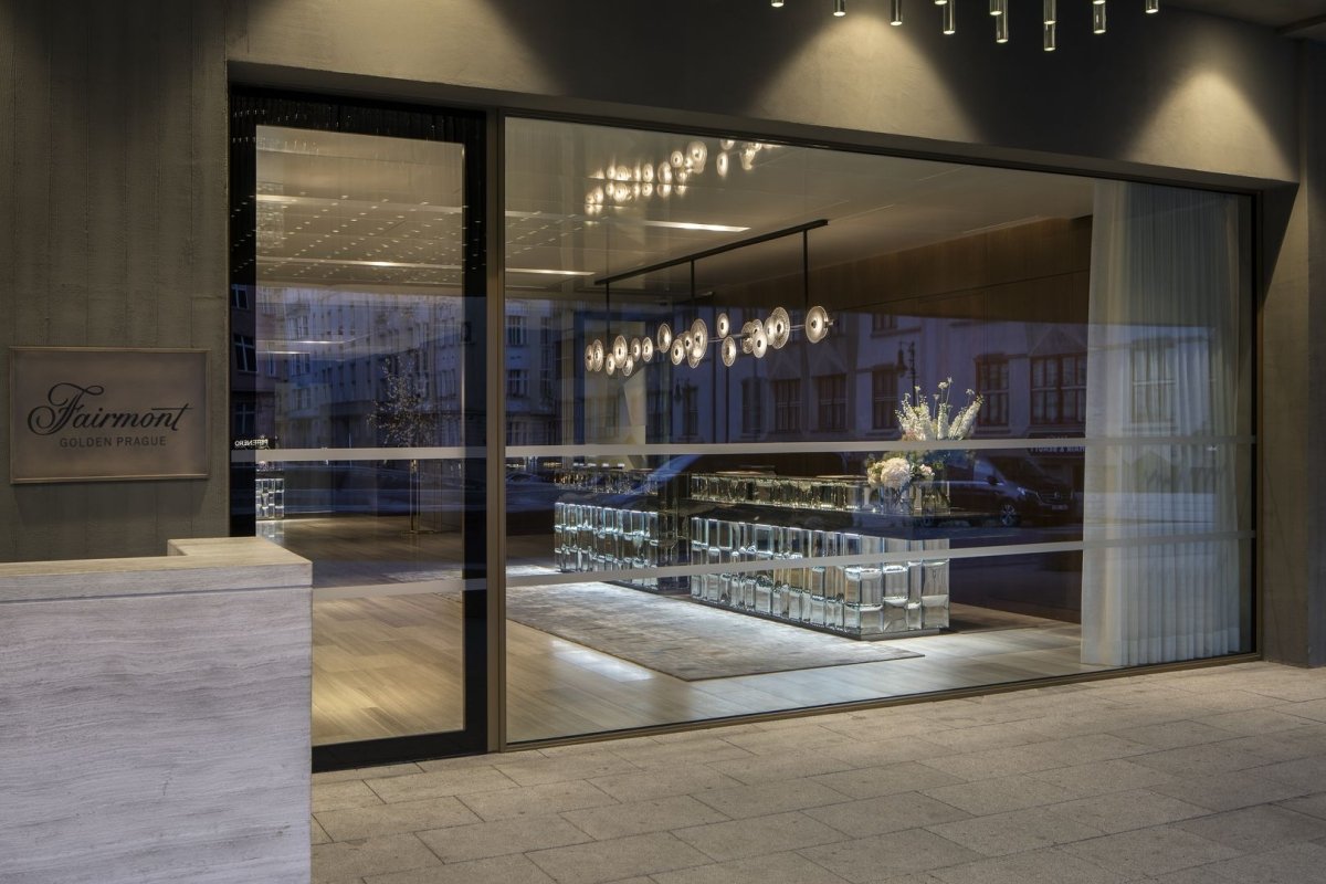 PRECIOSA_Lighting_Fairmont_Hotel_Prague_PhotoByRomanMlejnek_6